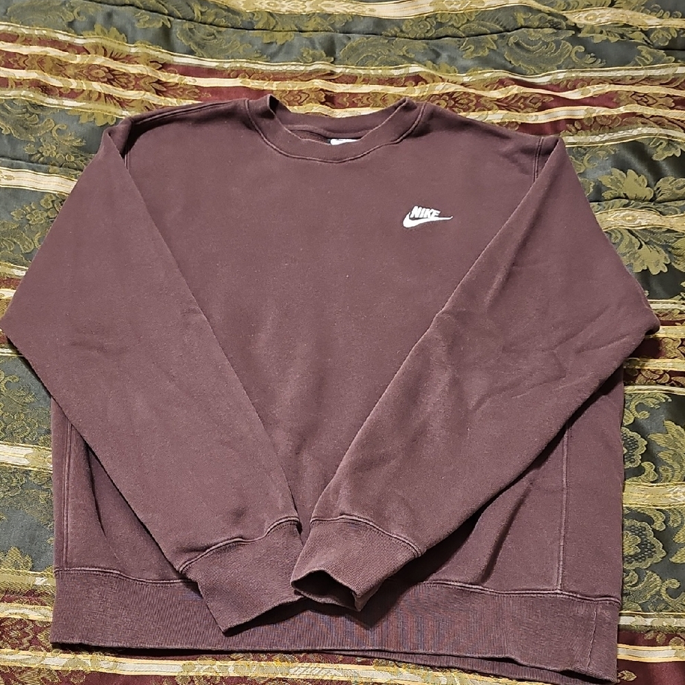 Nike Men's Brownish Burgandy Sweatshirt